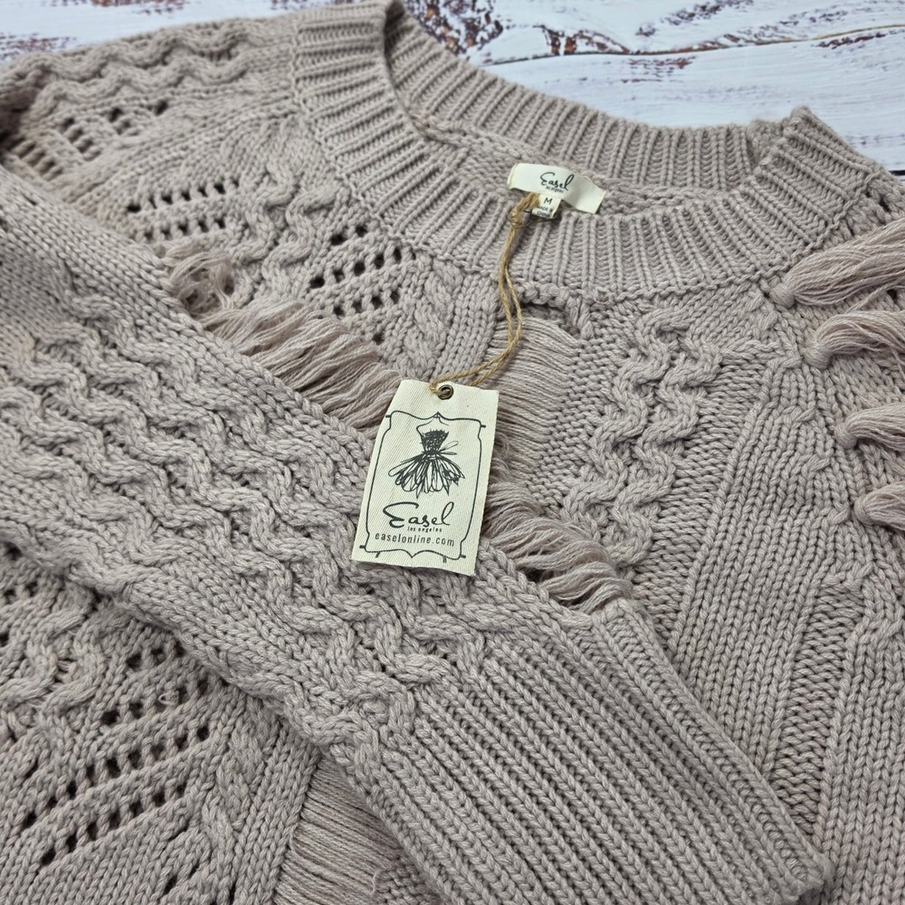 Easel Sweater Womens Medium Taupe NWT Distressed Cable Knit Fringe Boho Crewneck